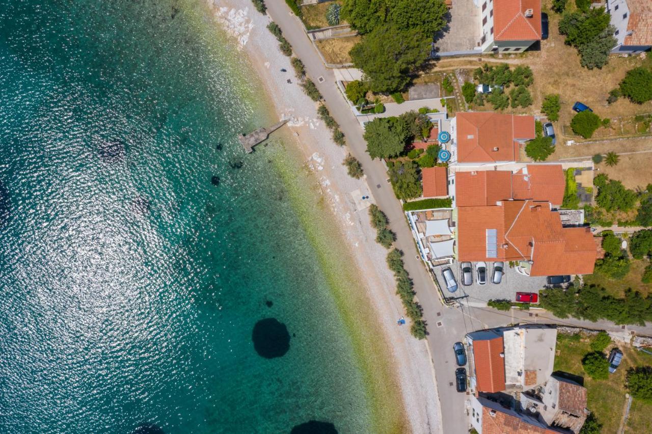 Apartmani Noris Martinšćica Buitenkant foto